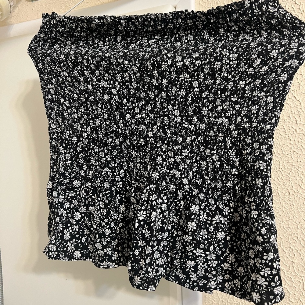 HOLLISTER MINI SKIRT
